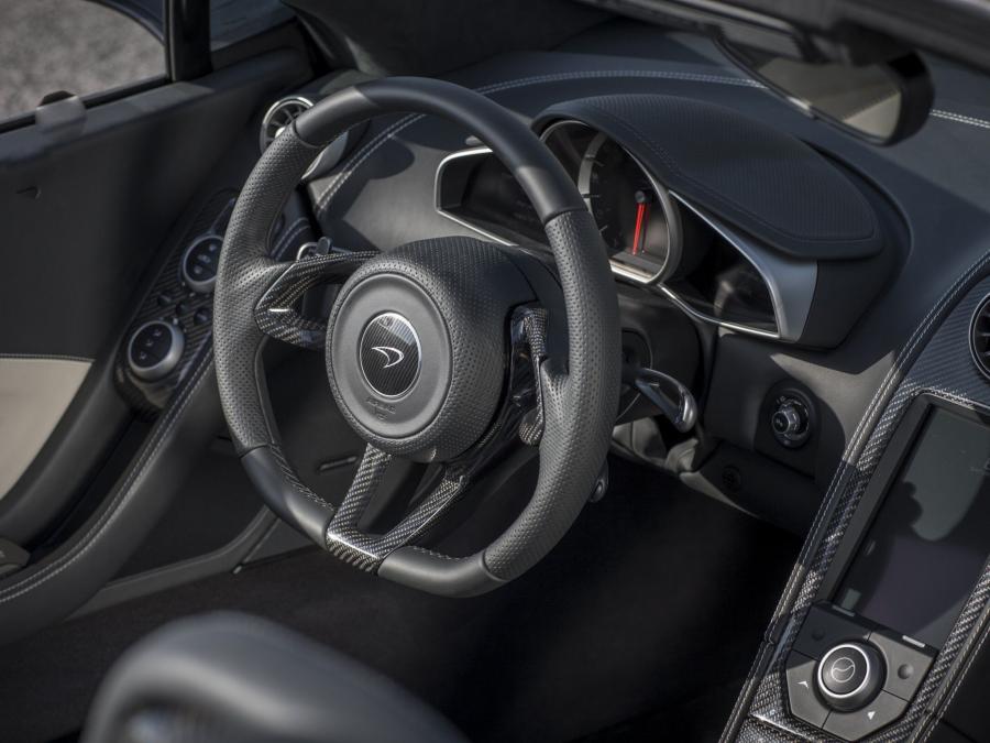  McLaren MP4-12C Spyder 2012 года  (фото 127 из 270)